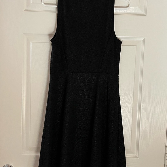 Apt 9 Versatile Sleeveless Black Dress Perfect for Work or Party Size Small - Picture 8 of 13